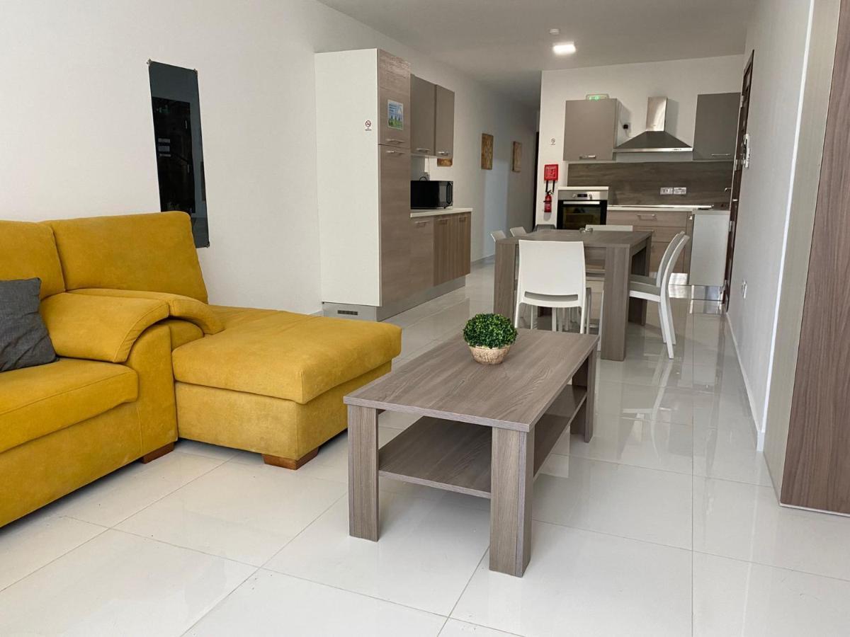 Appartamento Sunrise Court Marsaskala Esterno foto