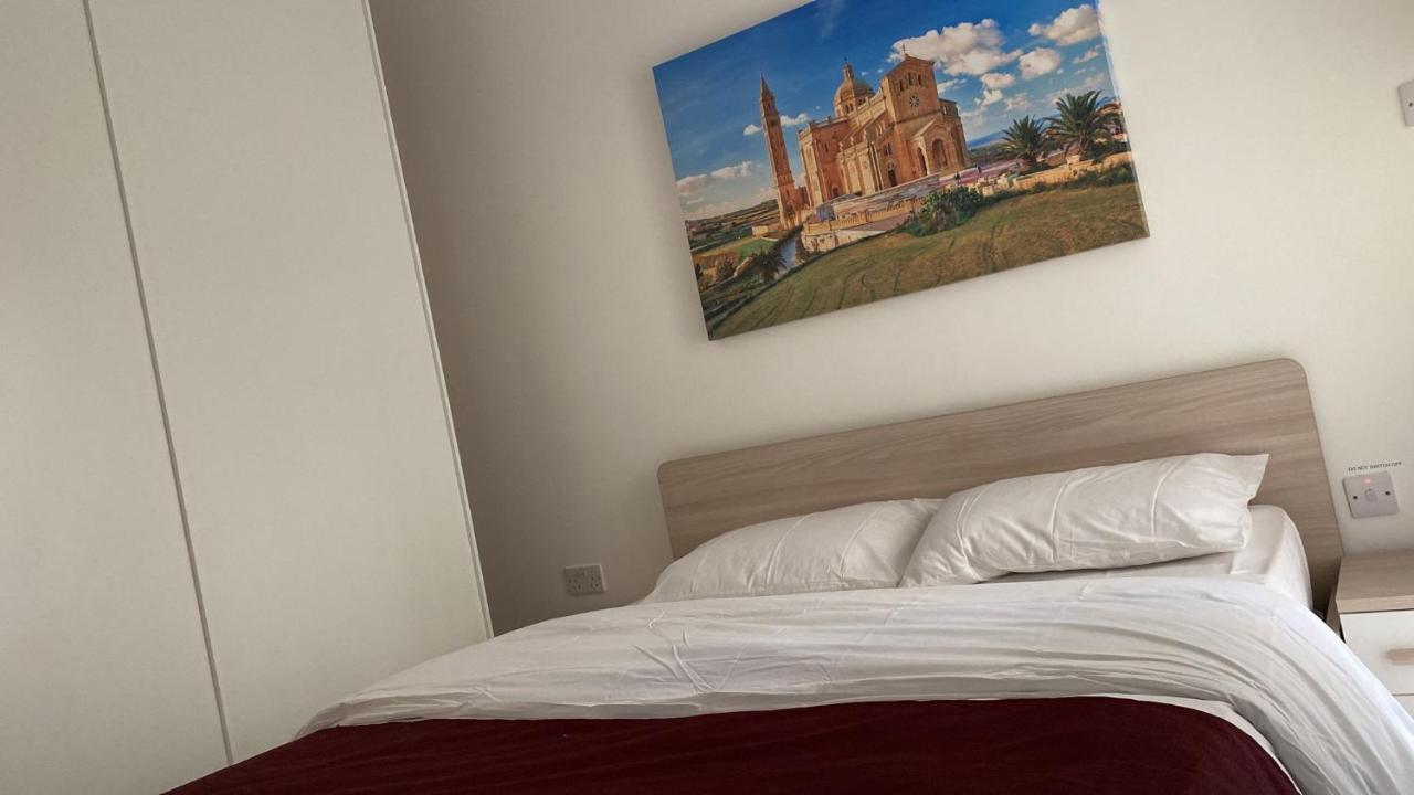 Appartamento Sunrise Court Marsaskala Esterno foto