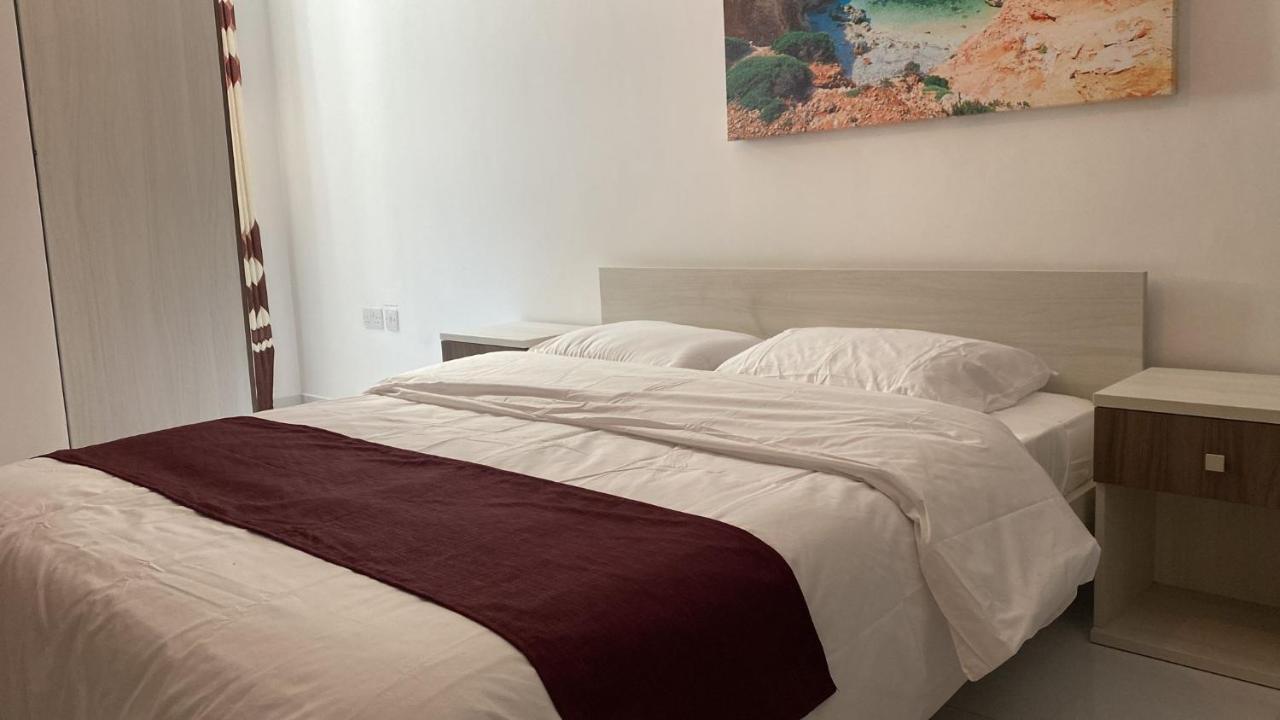 Appartamento Sunrise Court Marsaskala Esterno foto