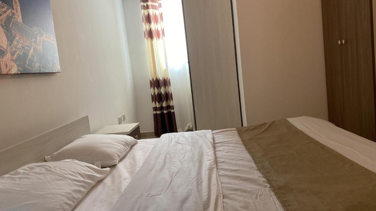 Appartamento Sunrise Court Marsaskala Esterno foto
